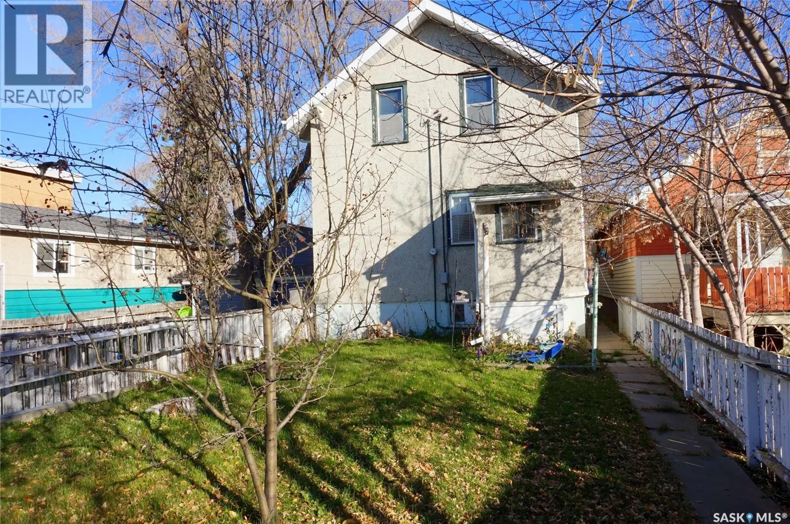 1912 Wallace STREET