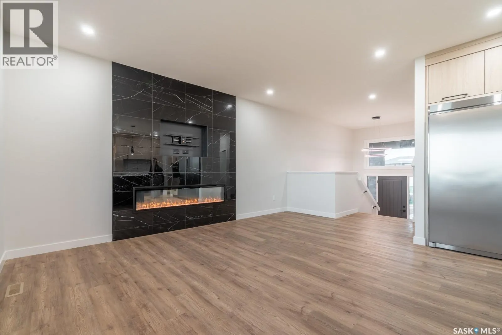 23 Huber DRIVE