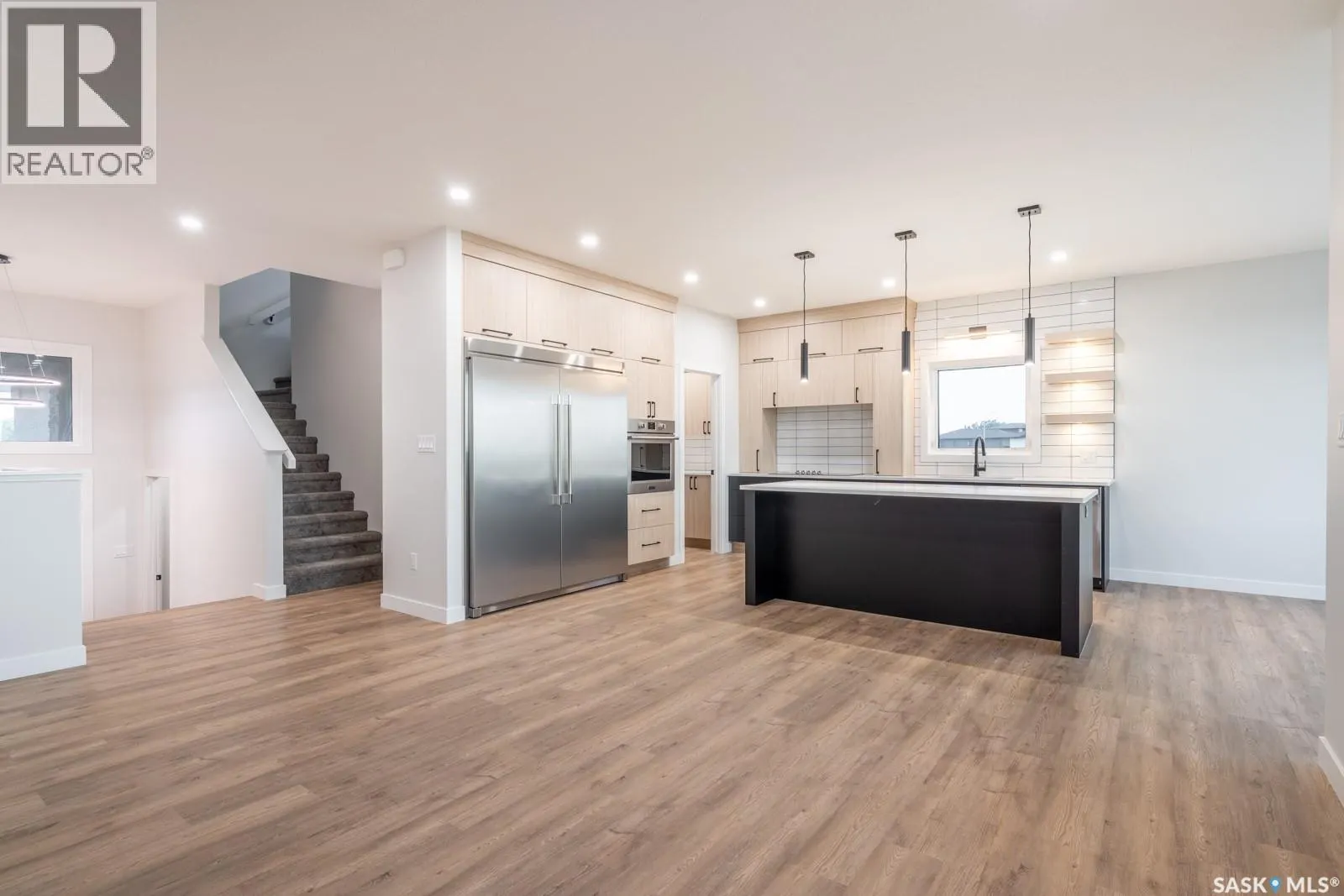 23 Huber DRIVE