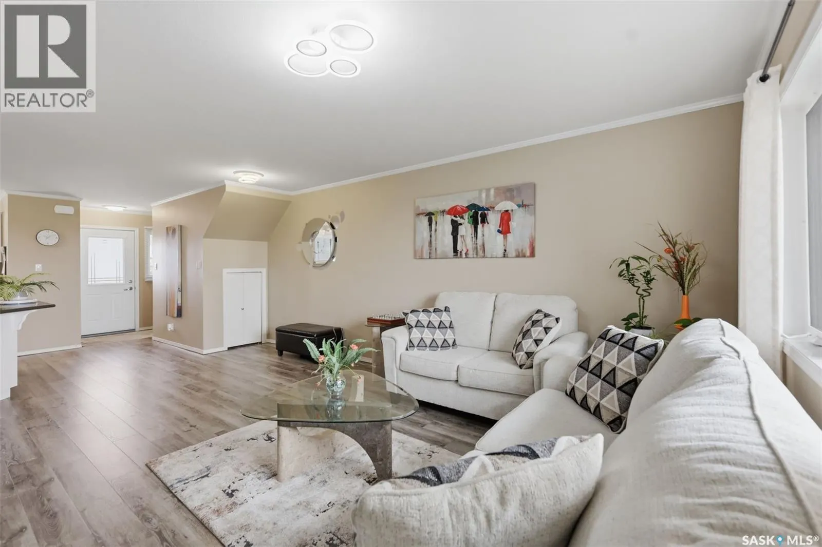 406 1303 Richardson ROAD