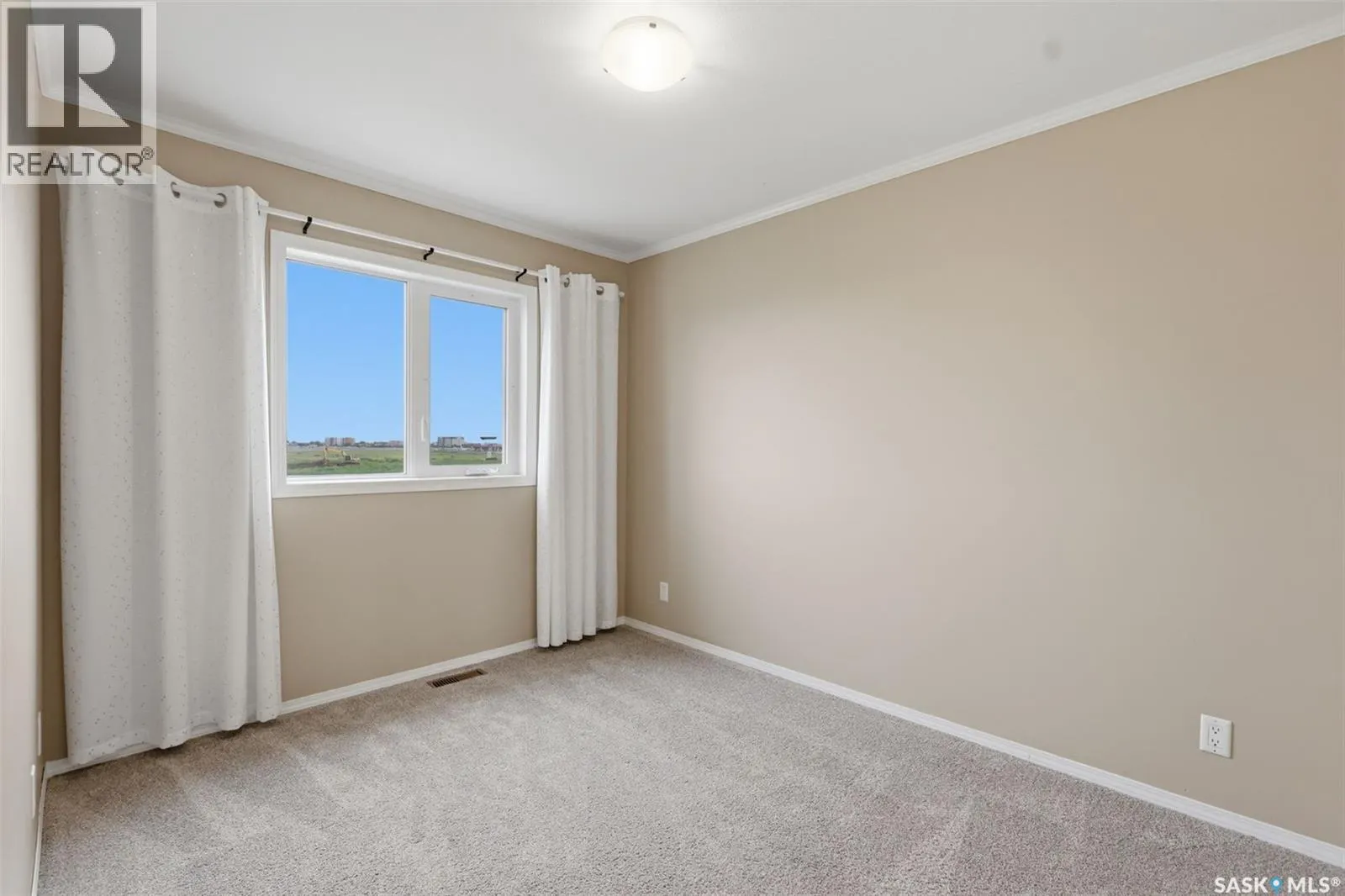 406 1303 Richardson ROAD