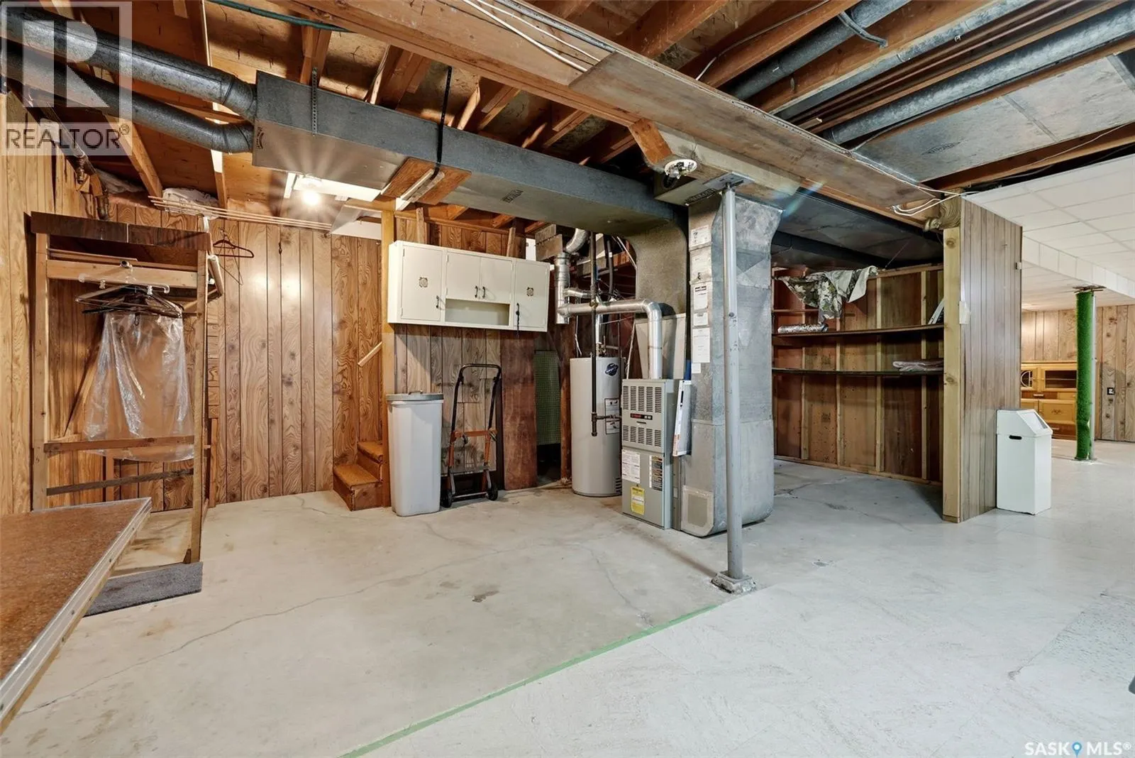 273 Angus STREET