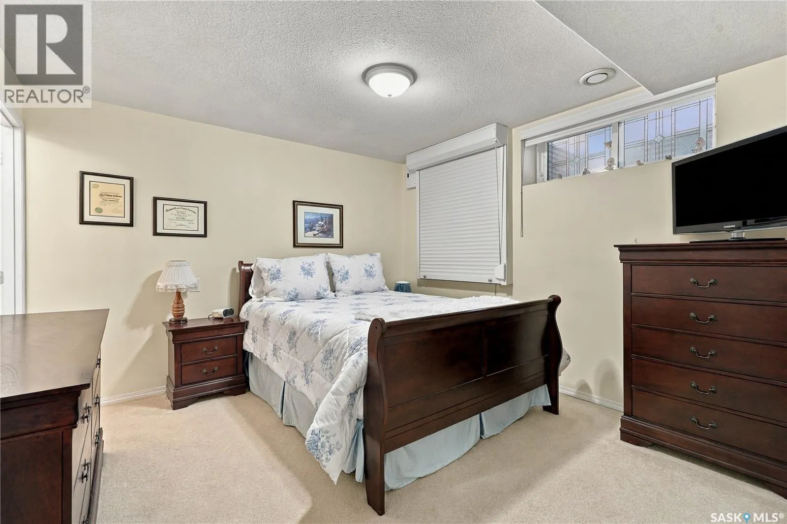 163 Blakeney CRESCENT