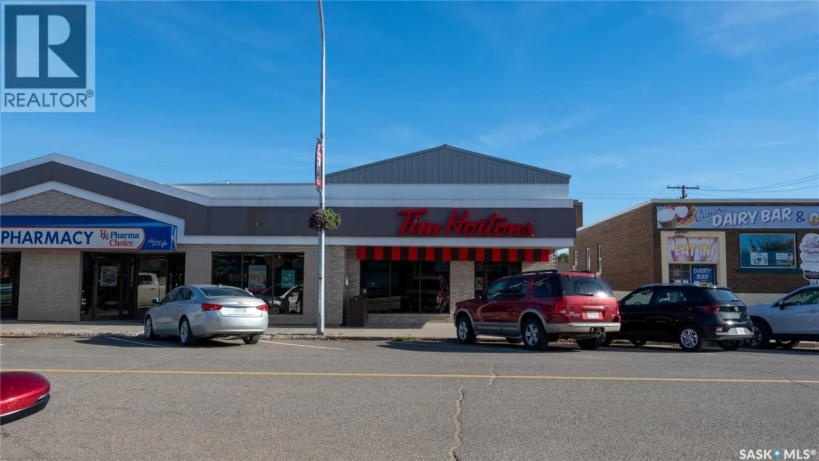 240 6th AVENUE E