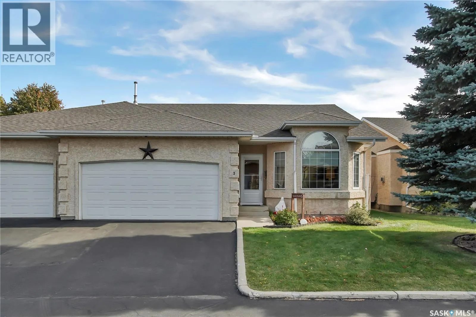 3 135 Pinehouse DRIVE