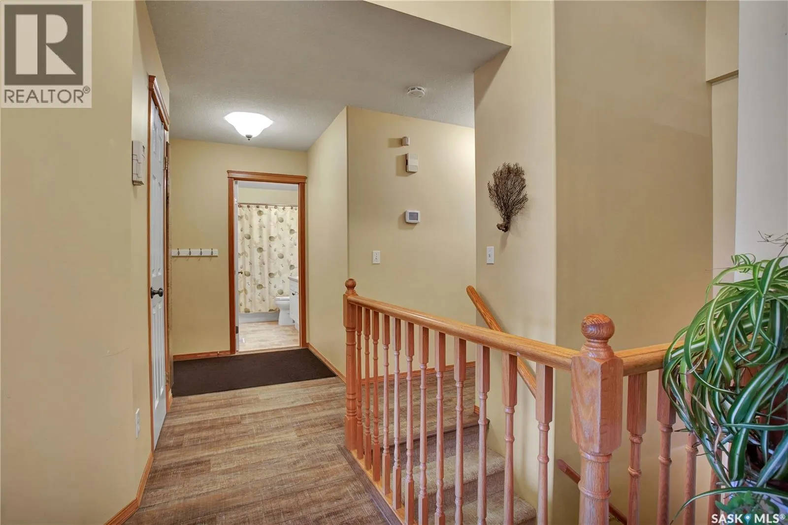3 135 Pinehouse DRIVE