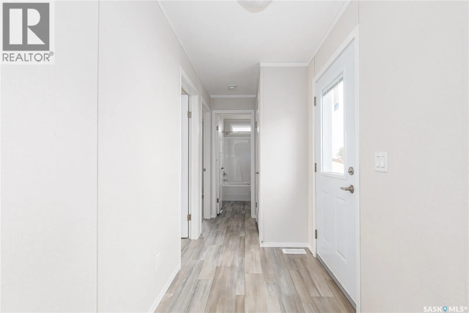E19 1455 9th AVENUE NE