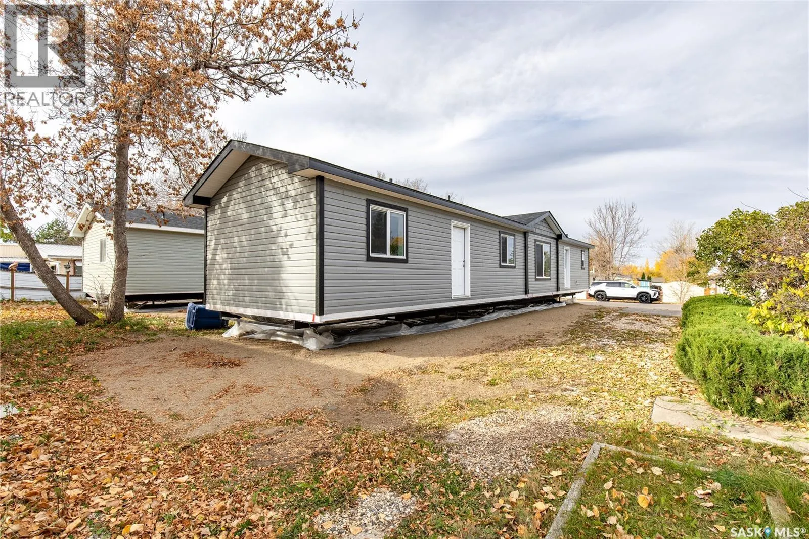 E19 1455 9th AVENUE NE