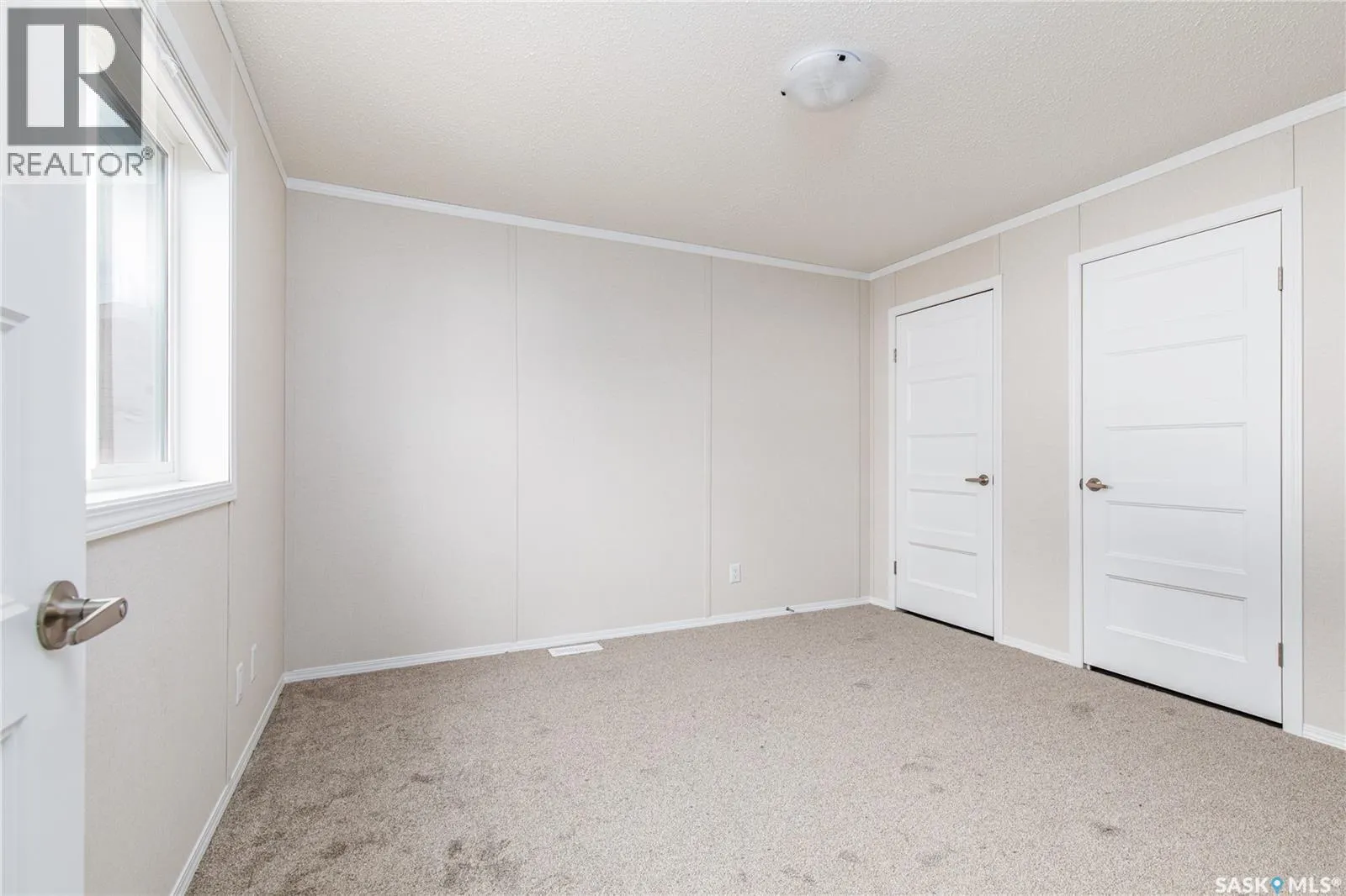 E19 1455 9th AVENUE NE