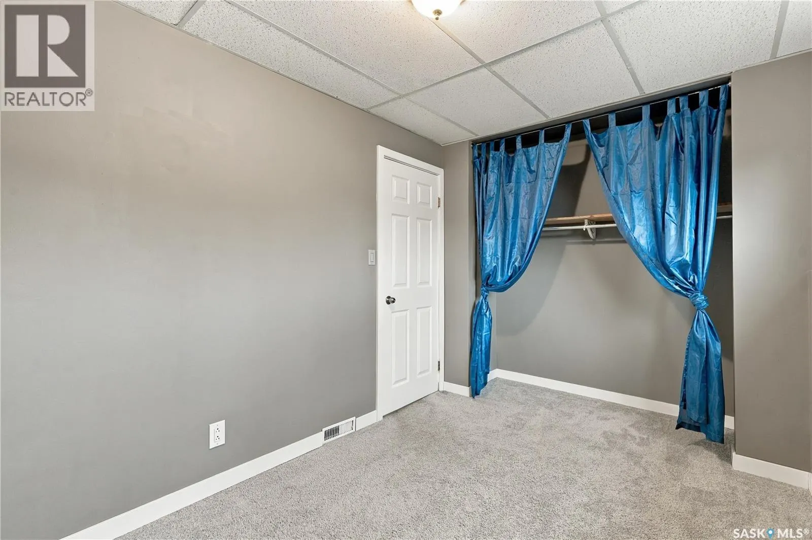 433 4th STREET N
