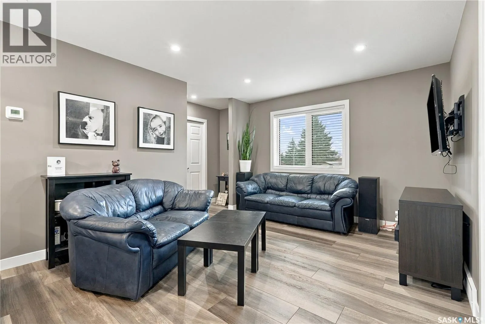 433 4th STREET N