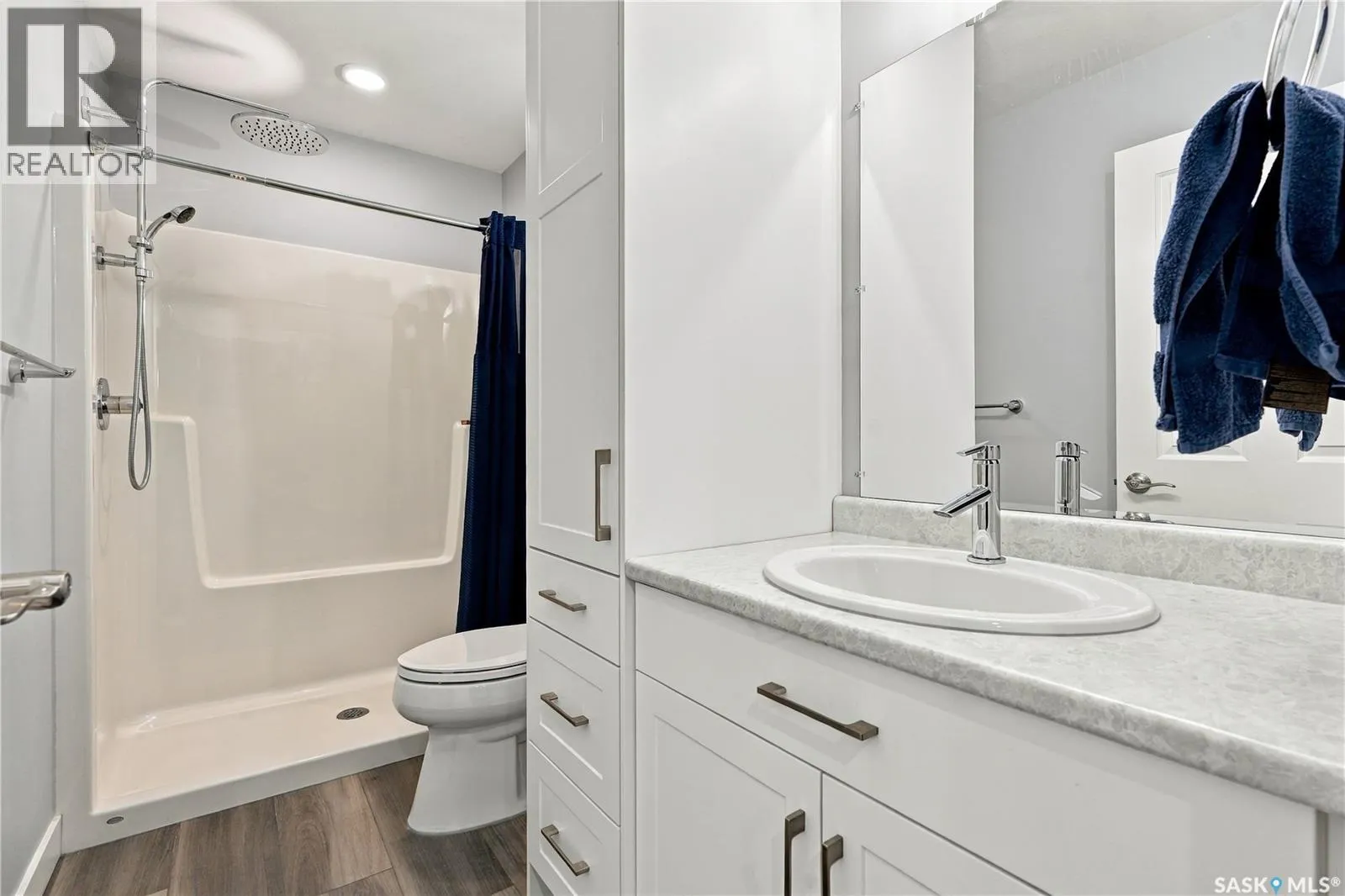 433 4th STREET N