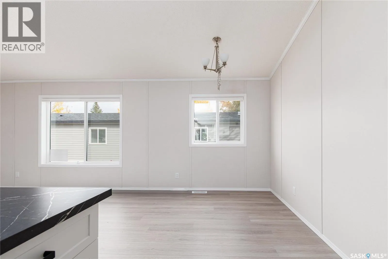 E18 1455 9th AVENUE NE