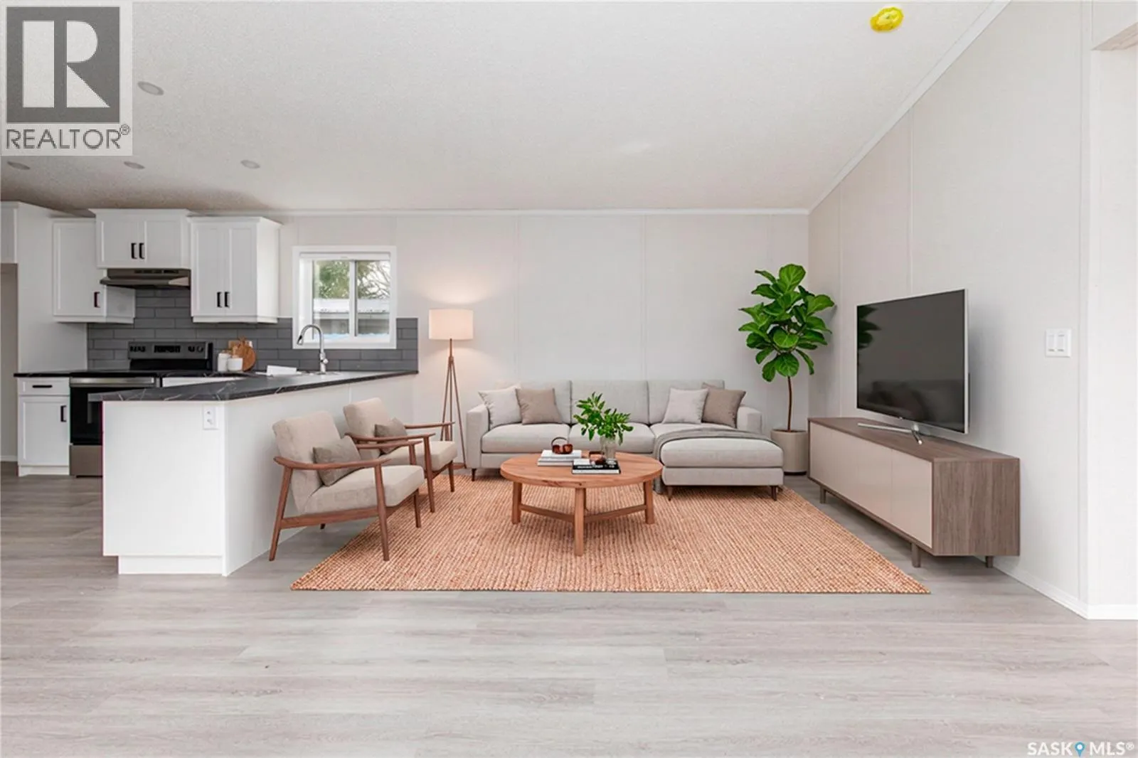 E18 1455 9th AVENUE NE