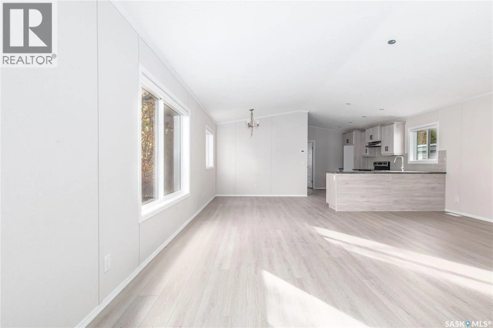 D6 1455 9th AVENUE NE