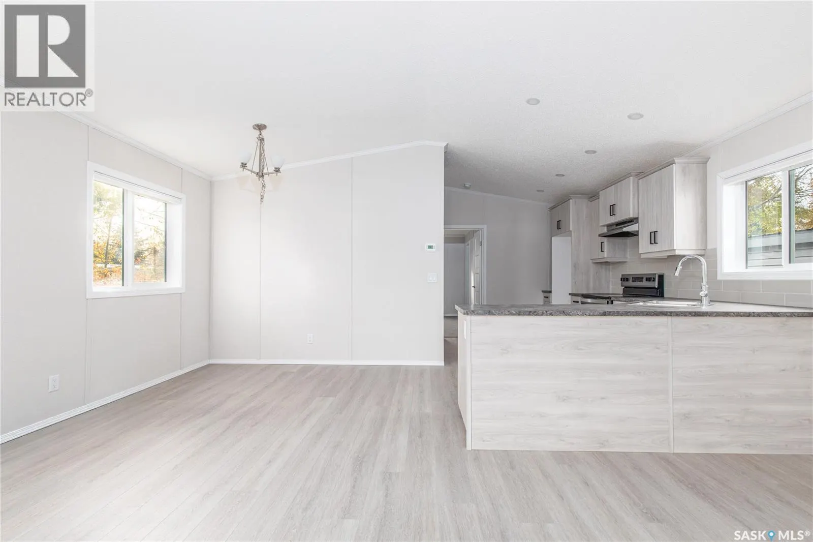D6 1455 9th AVENUE NE