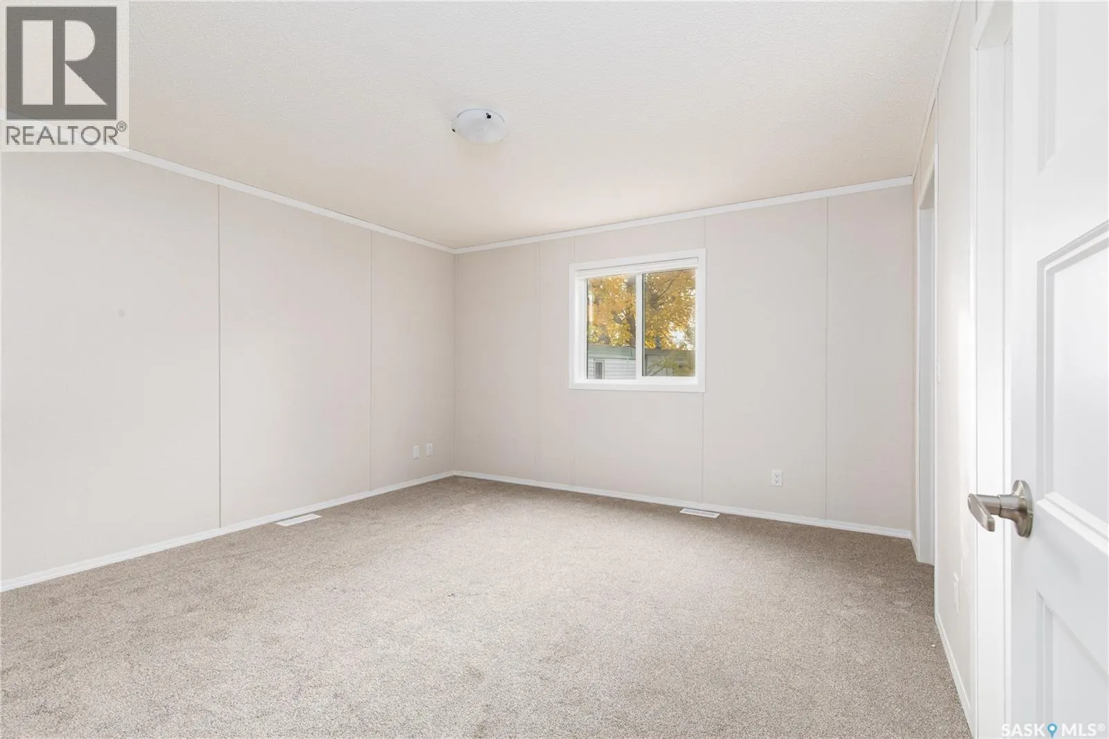D6 1455 9th AVENUE NE