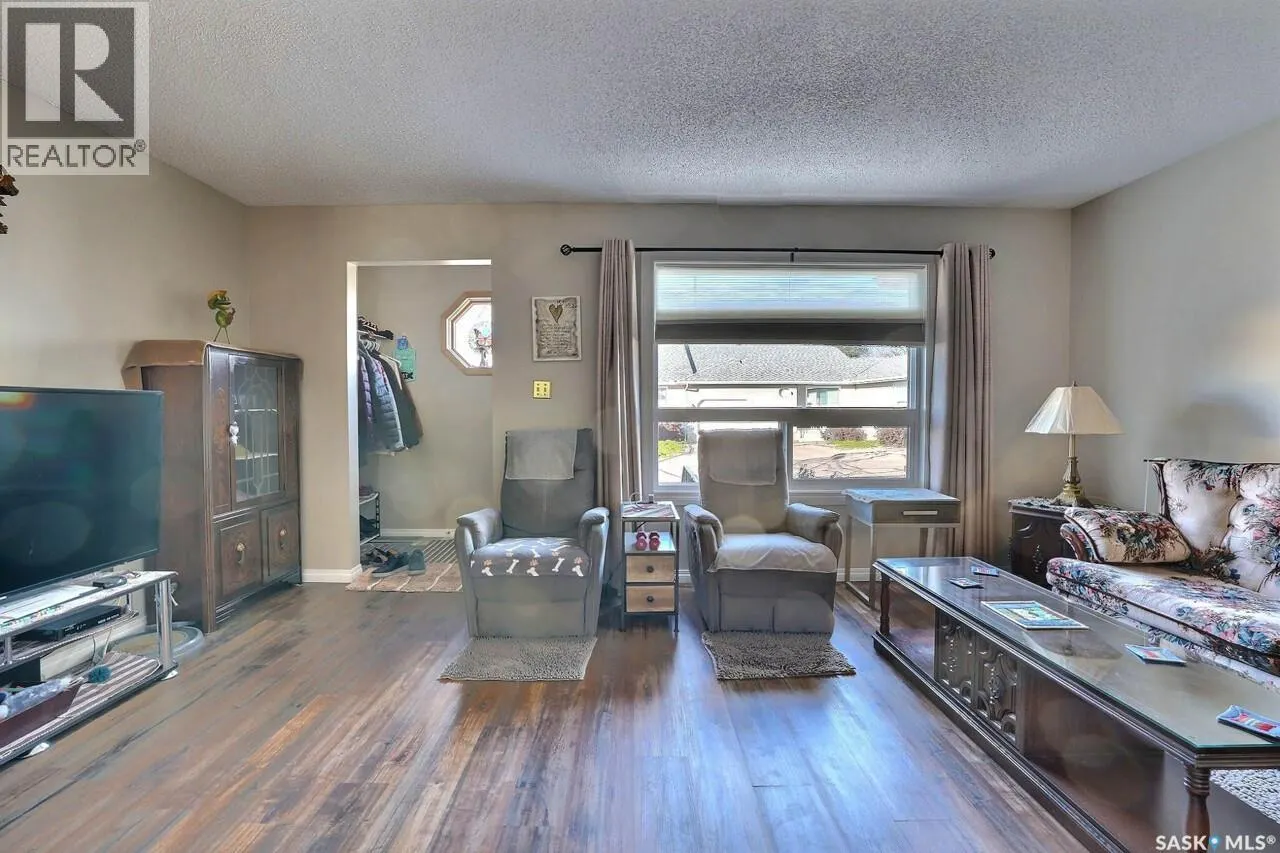 6308 Engel DRIVE