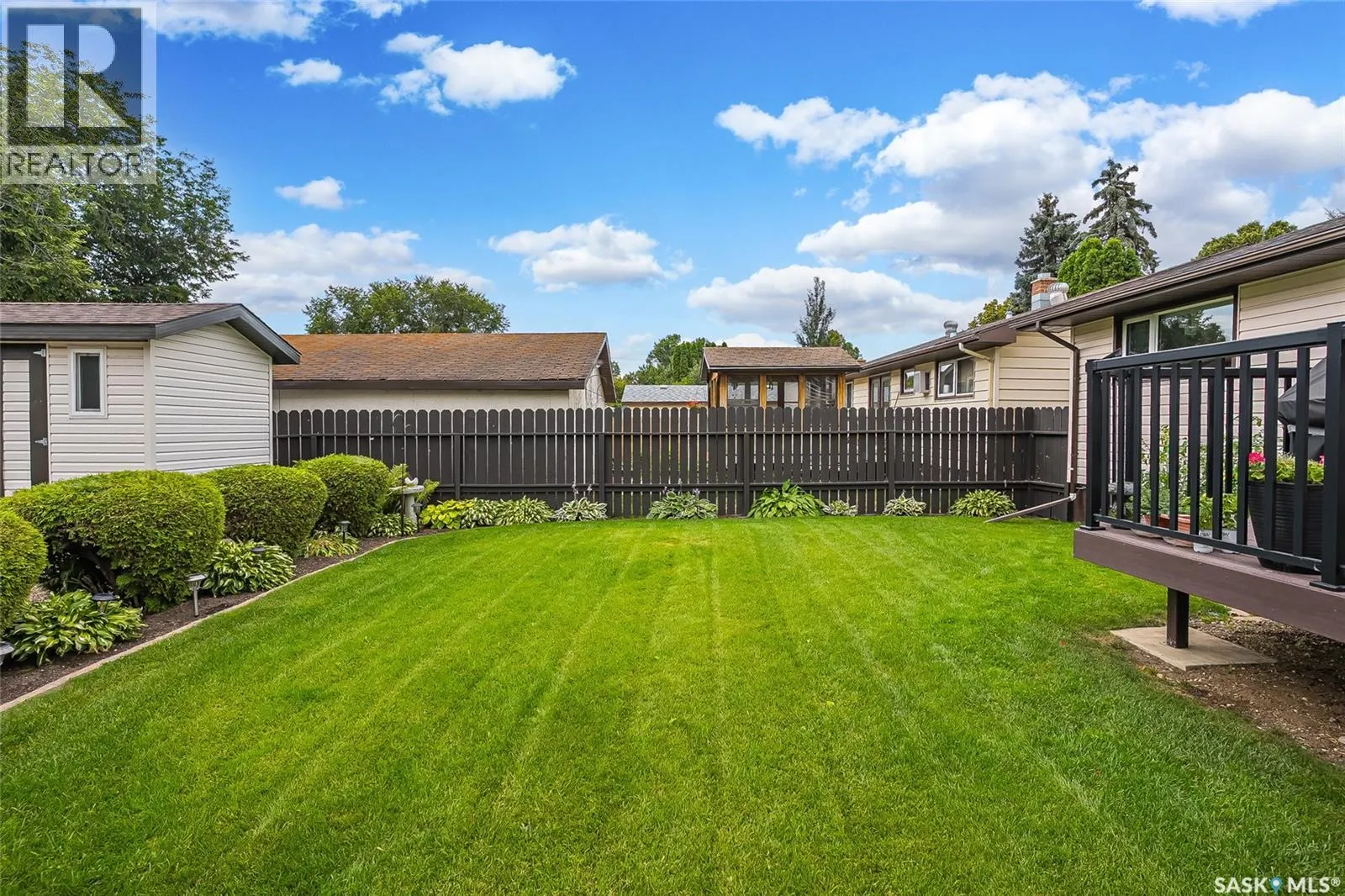 102 Bence CRESCENT