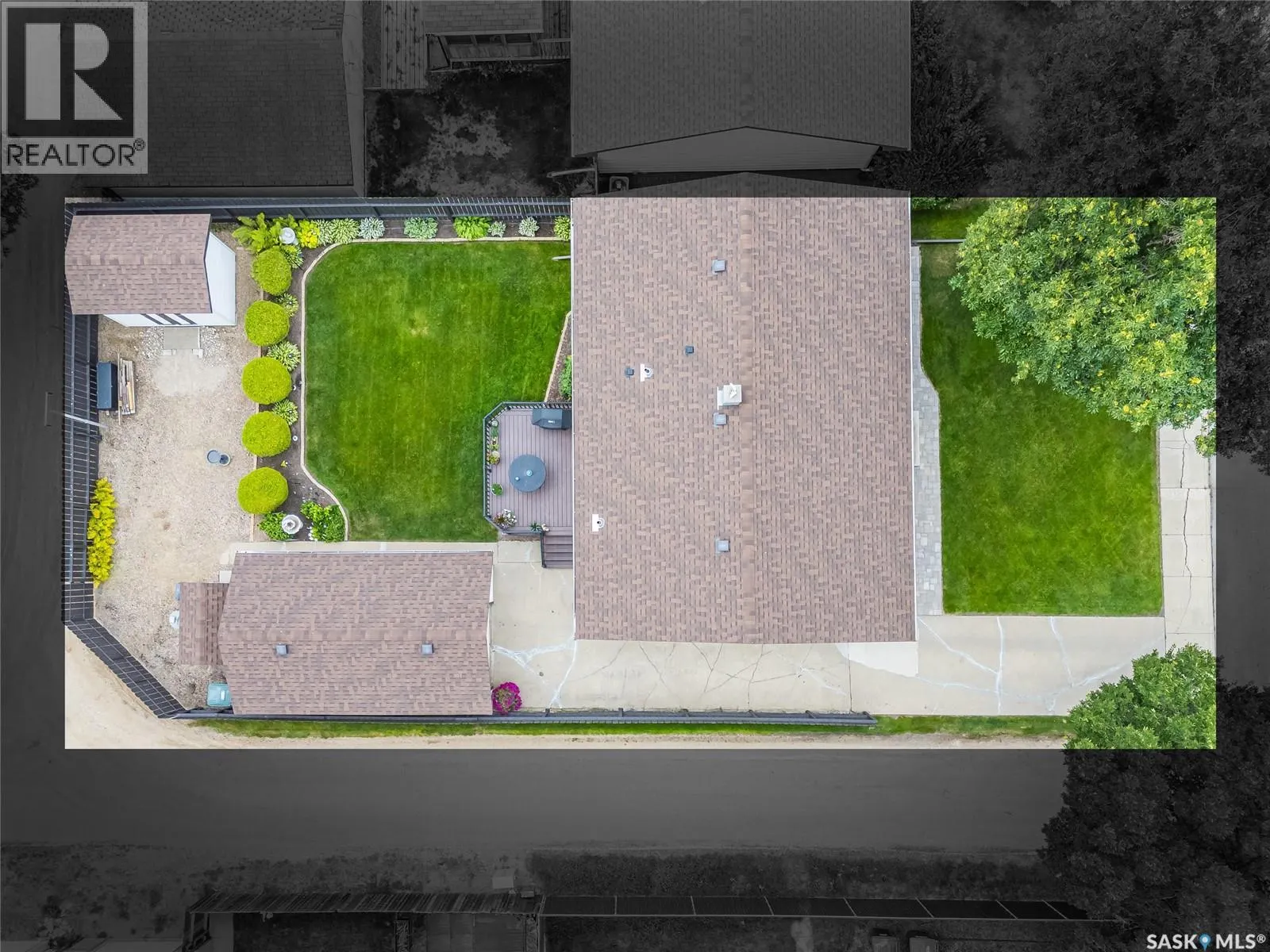 102 Bence CRESCENT