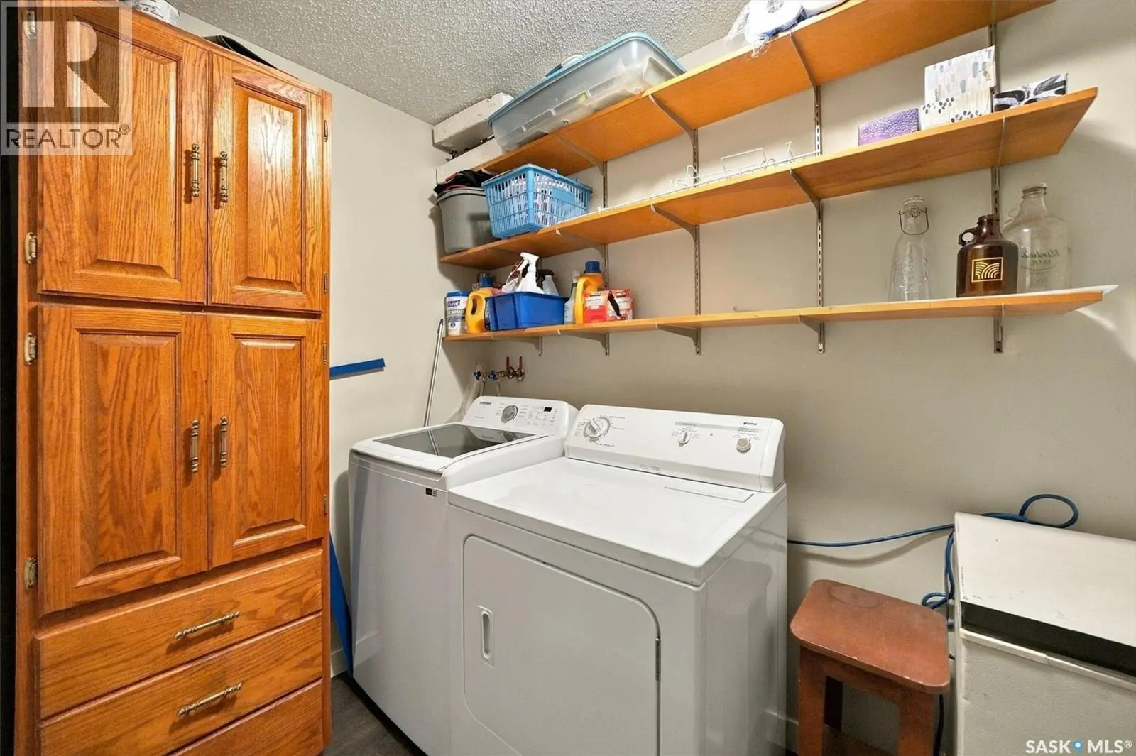 306 3220 33rd STREET W