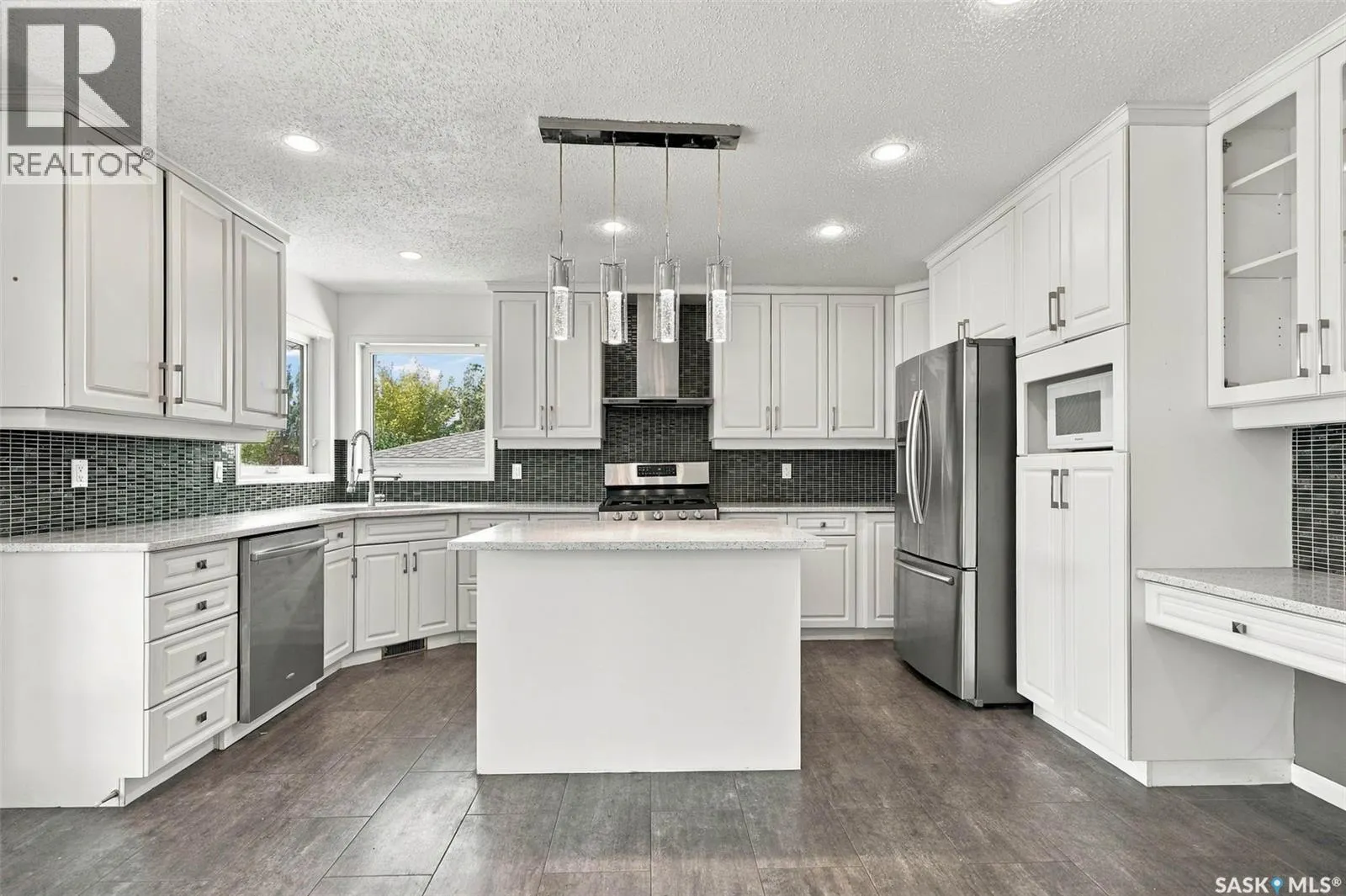 110 Braeshire LANE