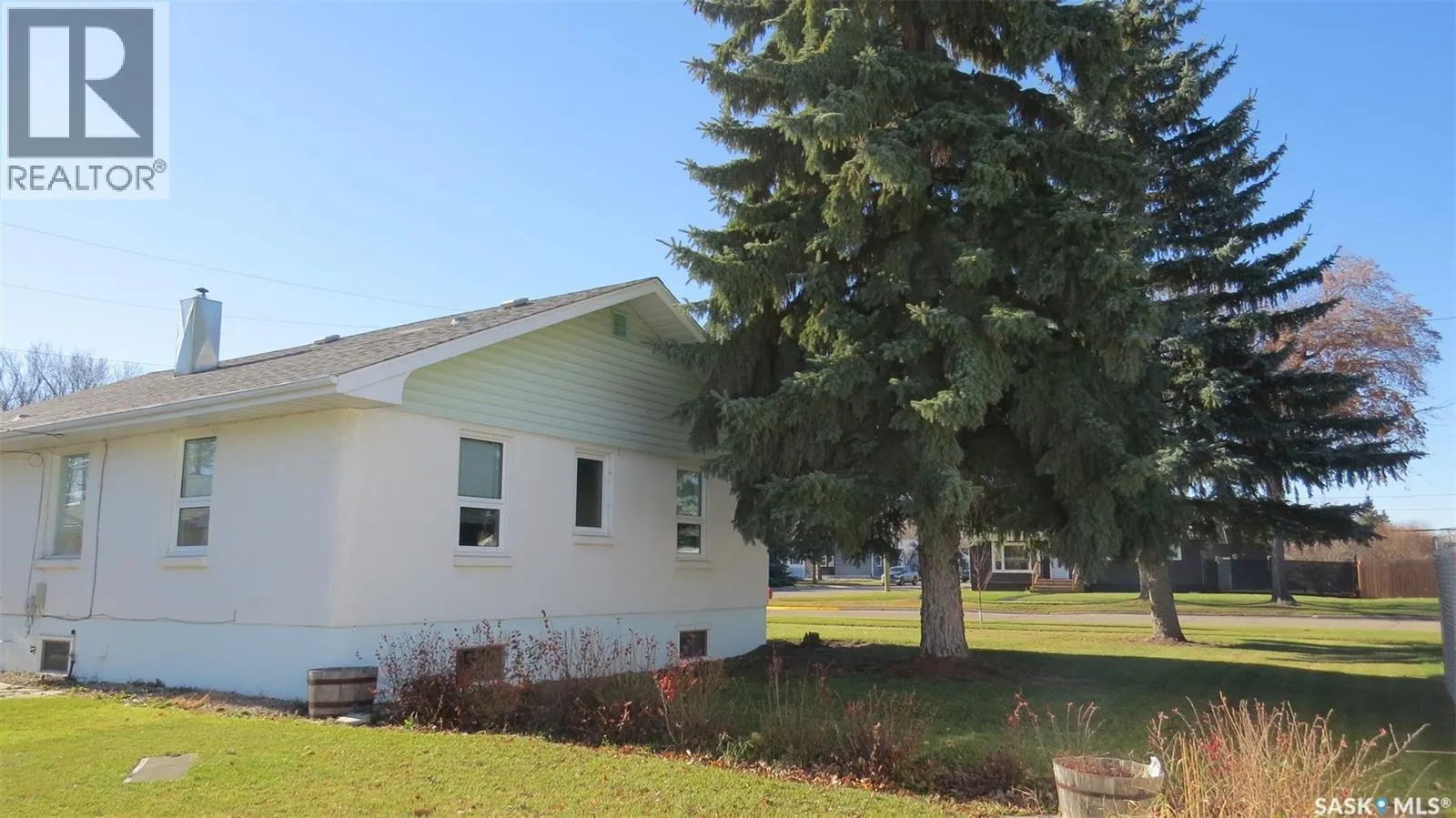 1006 Main STREET