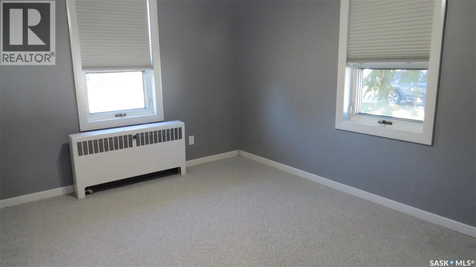 1006 Main STREET
