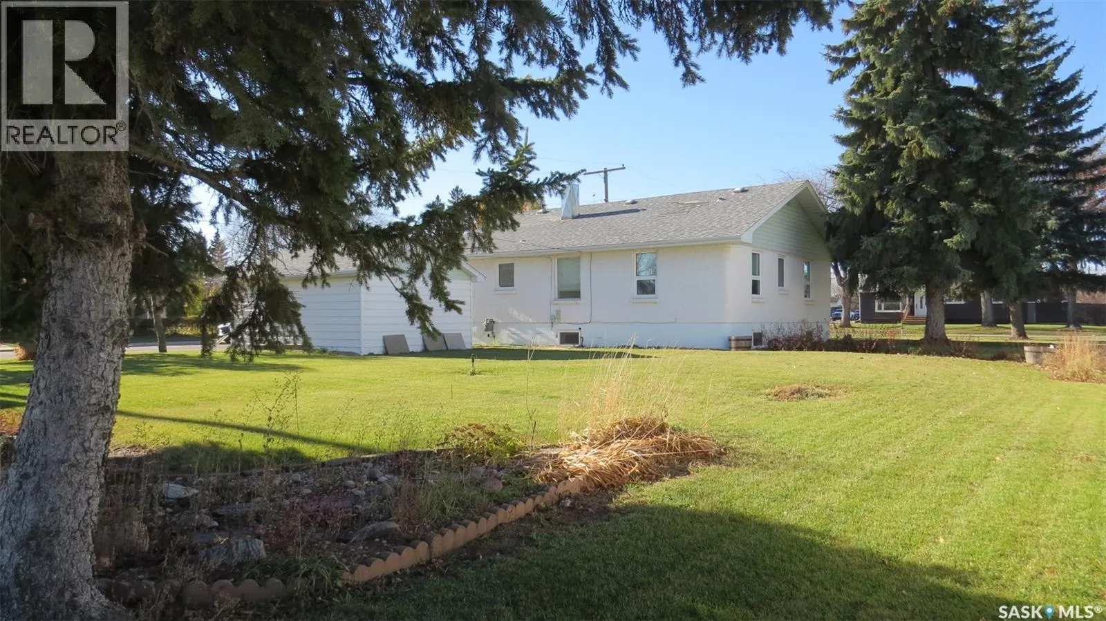 1006 Main STREET