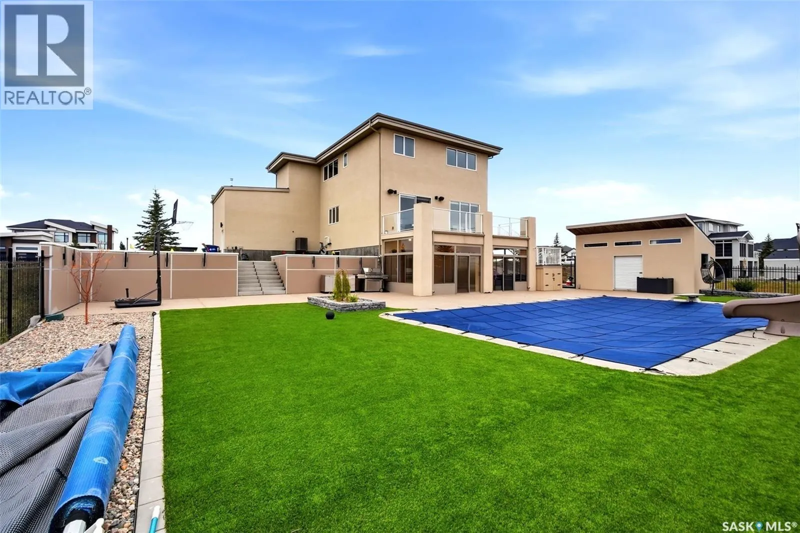 309 Spruce Creek CRESCENT