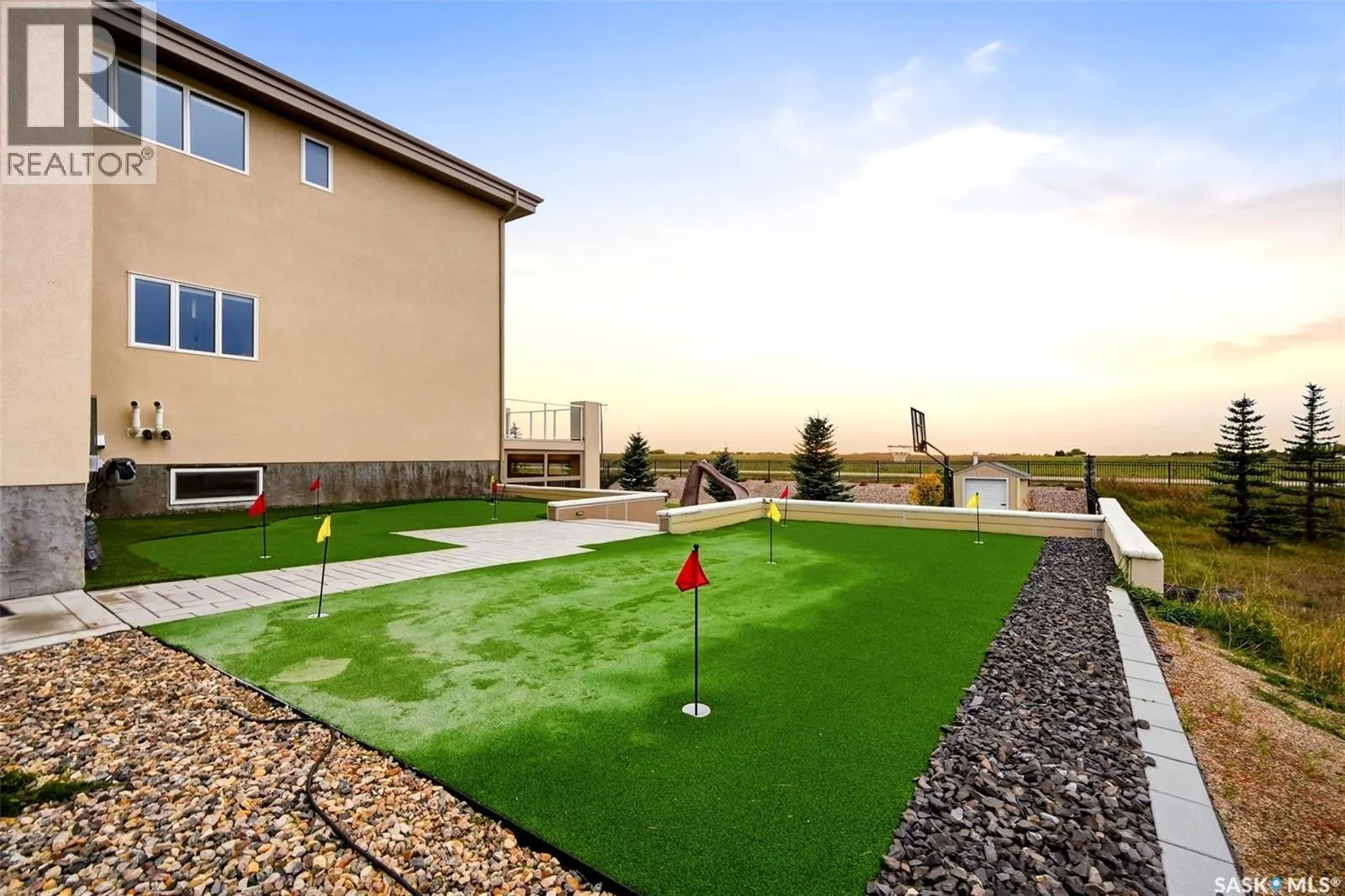 309 Spruce Creek CRESCENT