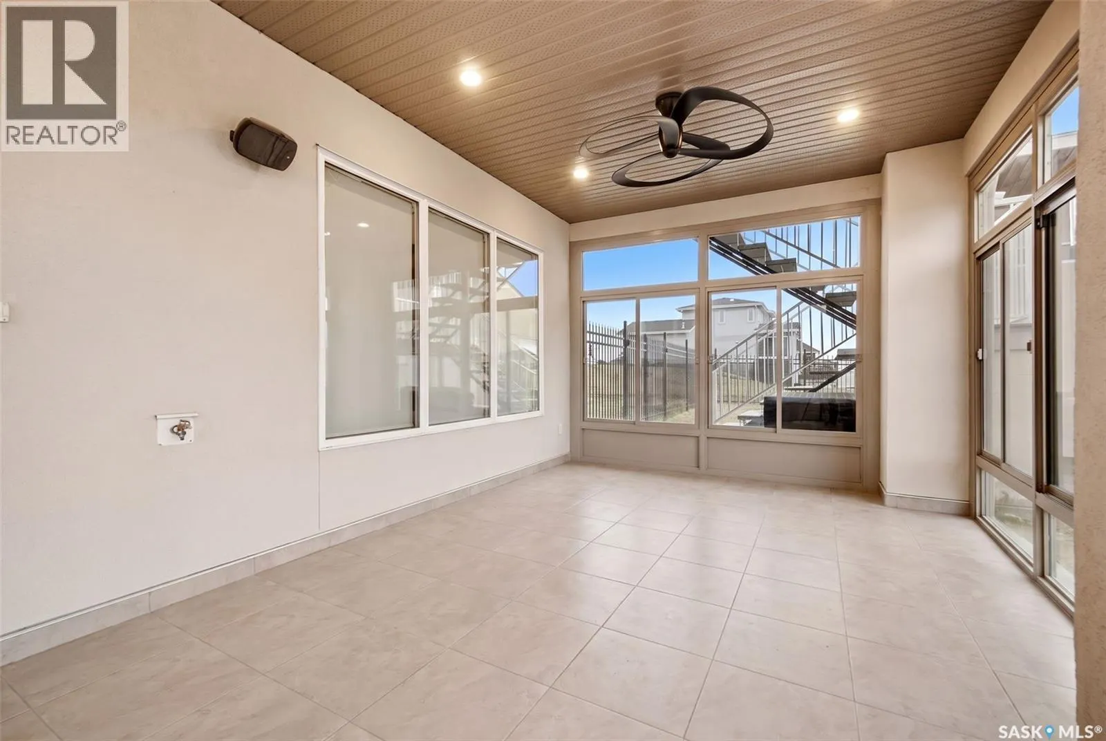 309 Spruce Creek CRESCENT