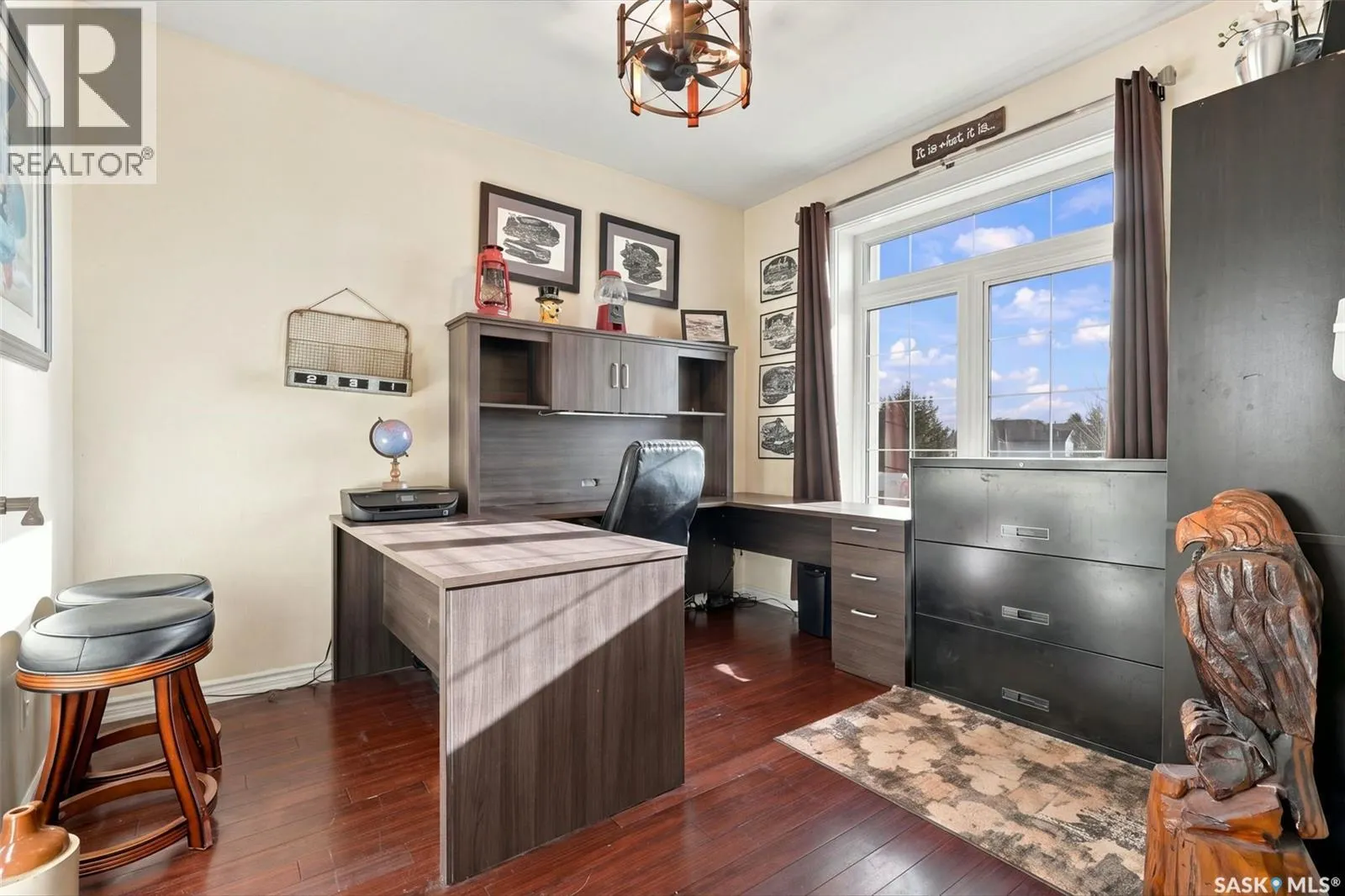 224 Carriage DRIVE