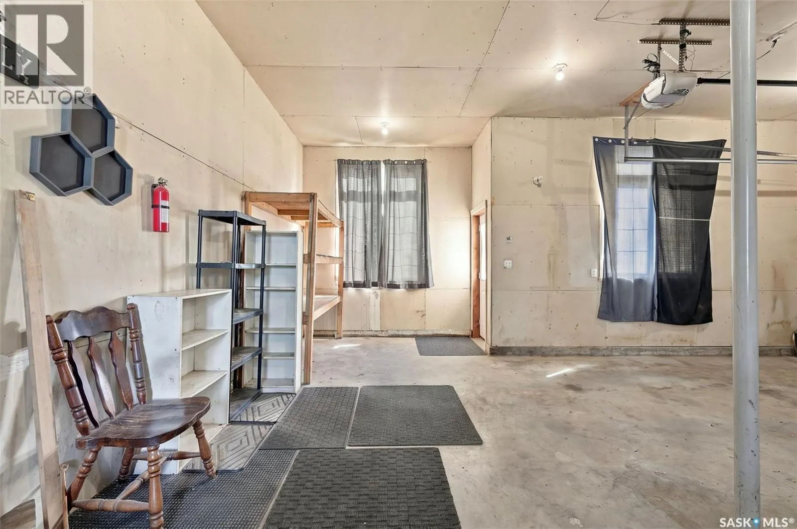 224 Carriage DRIVE
