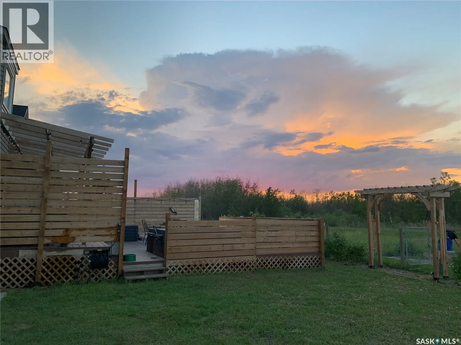 Powerline Road Hobby Acreage