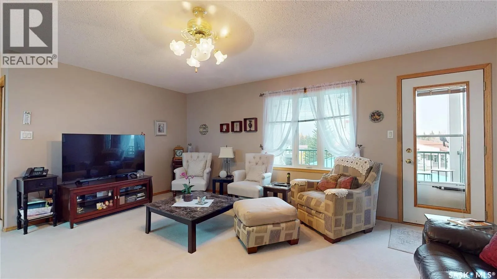 304 2930 Arens ROAD E