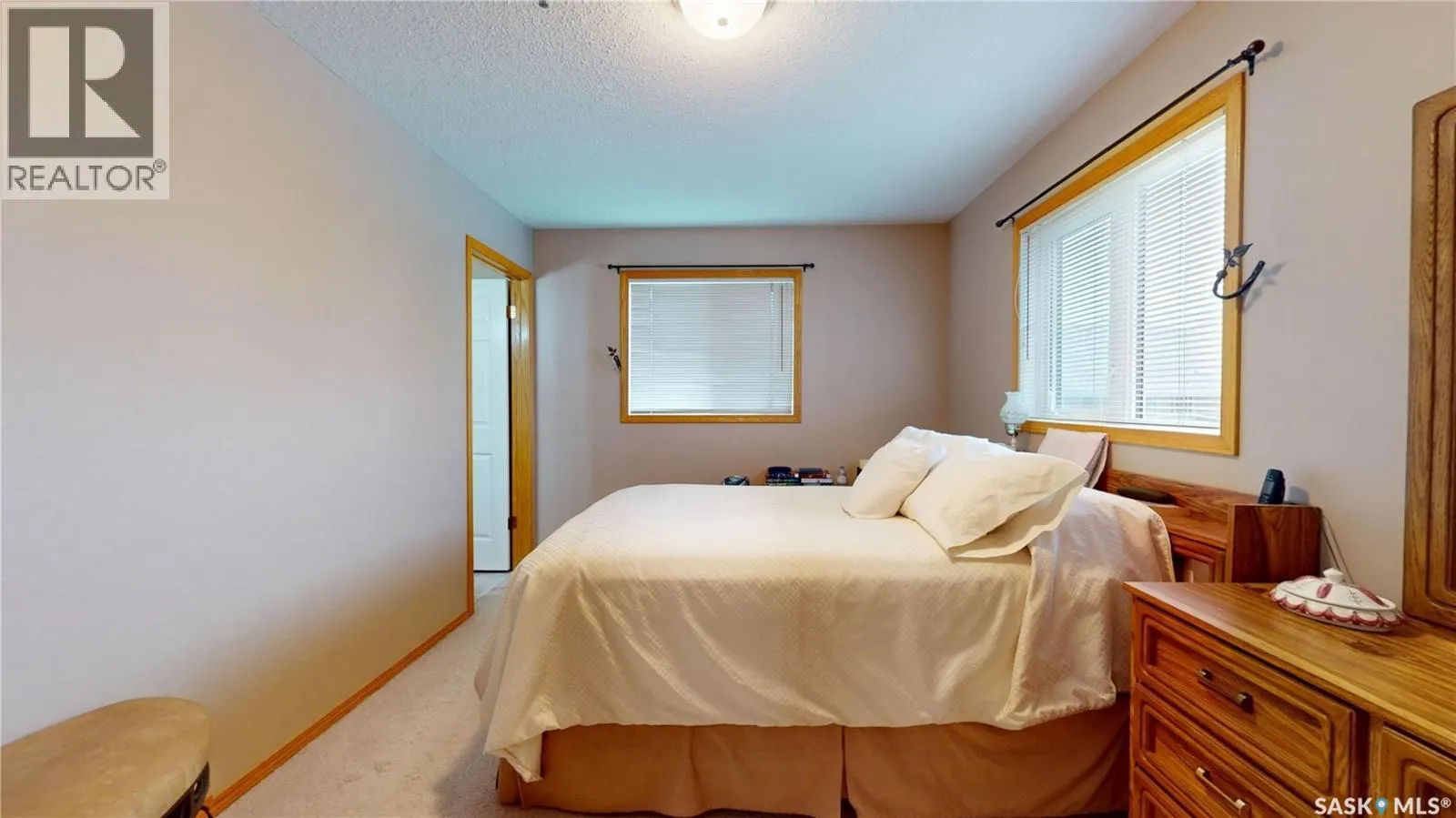 304 2930 Arens ROAD E