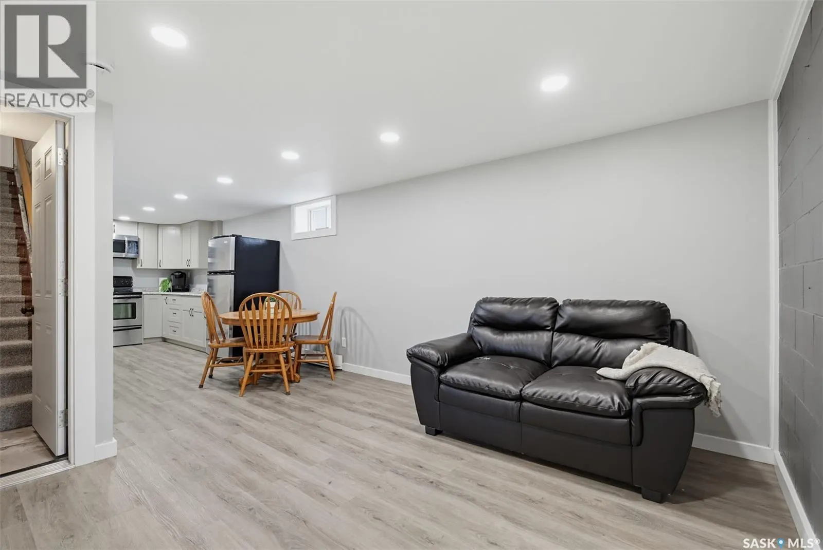 118 5th STREET