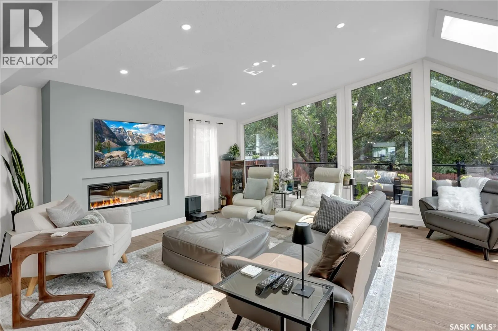 1623 General CRESCENT