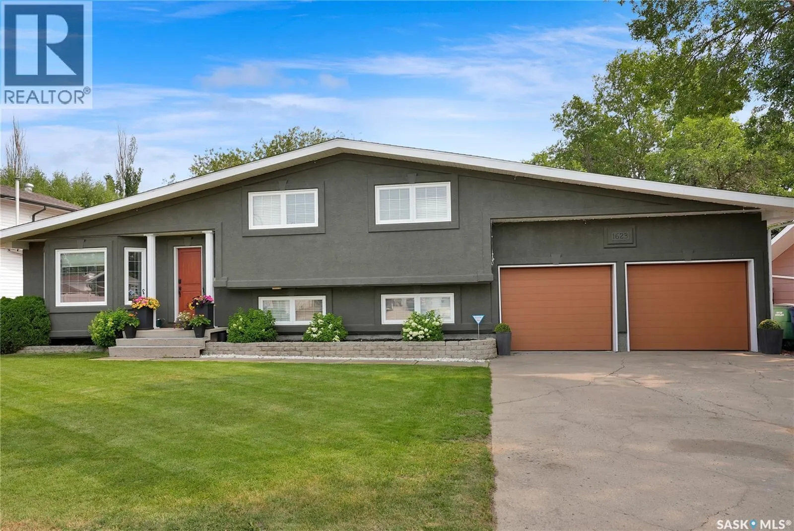 1623 General CRESCENT