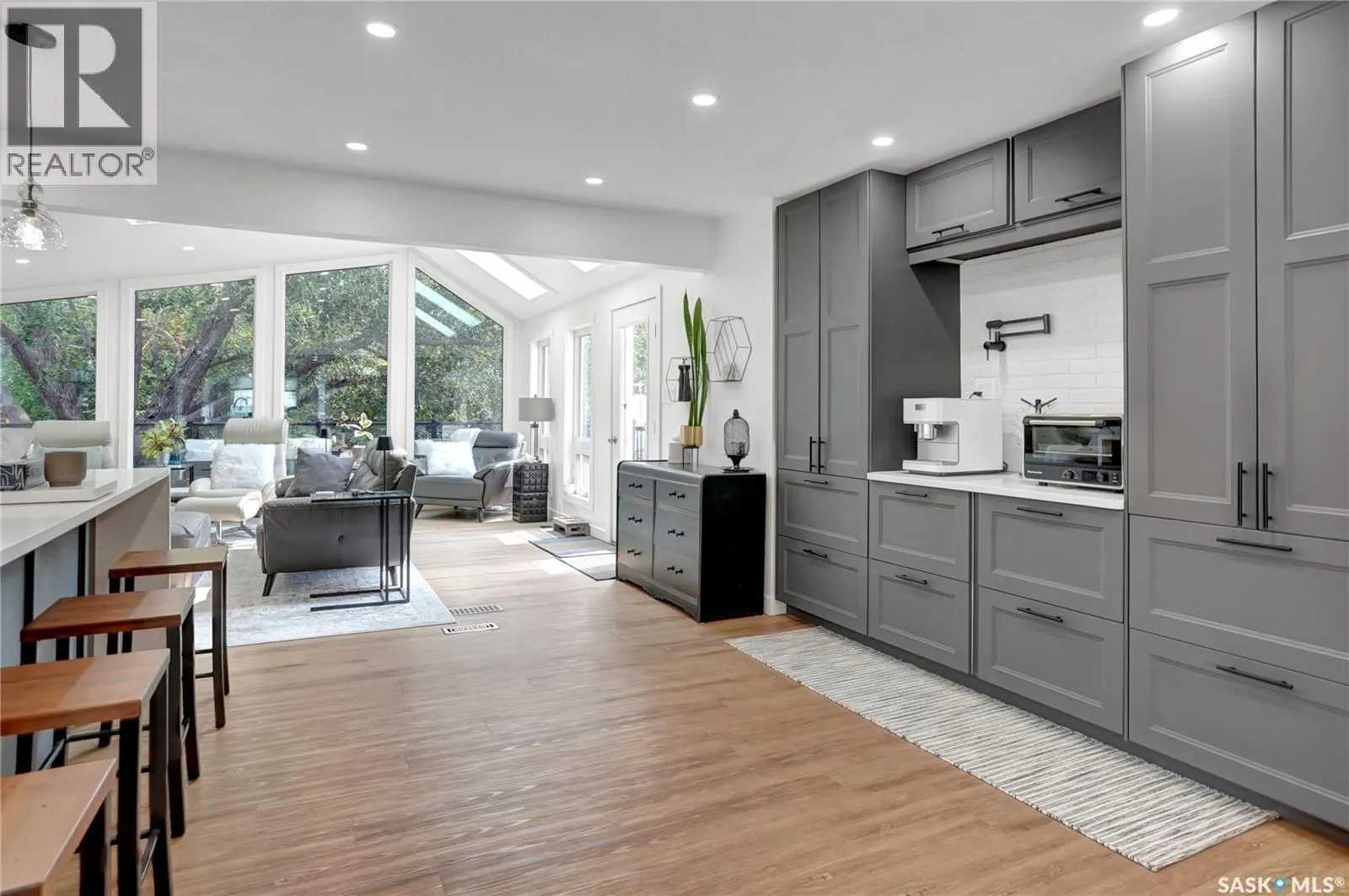 1623 General CRESCENT