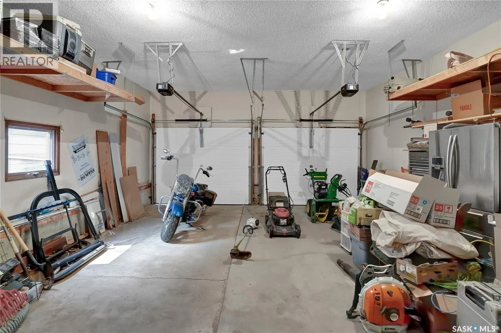1623 General CRESCENT