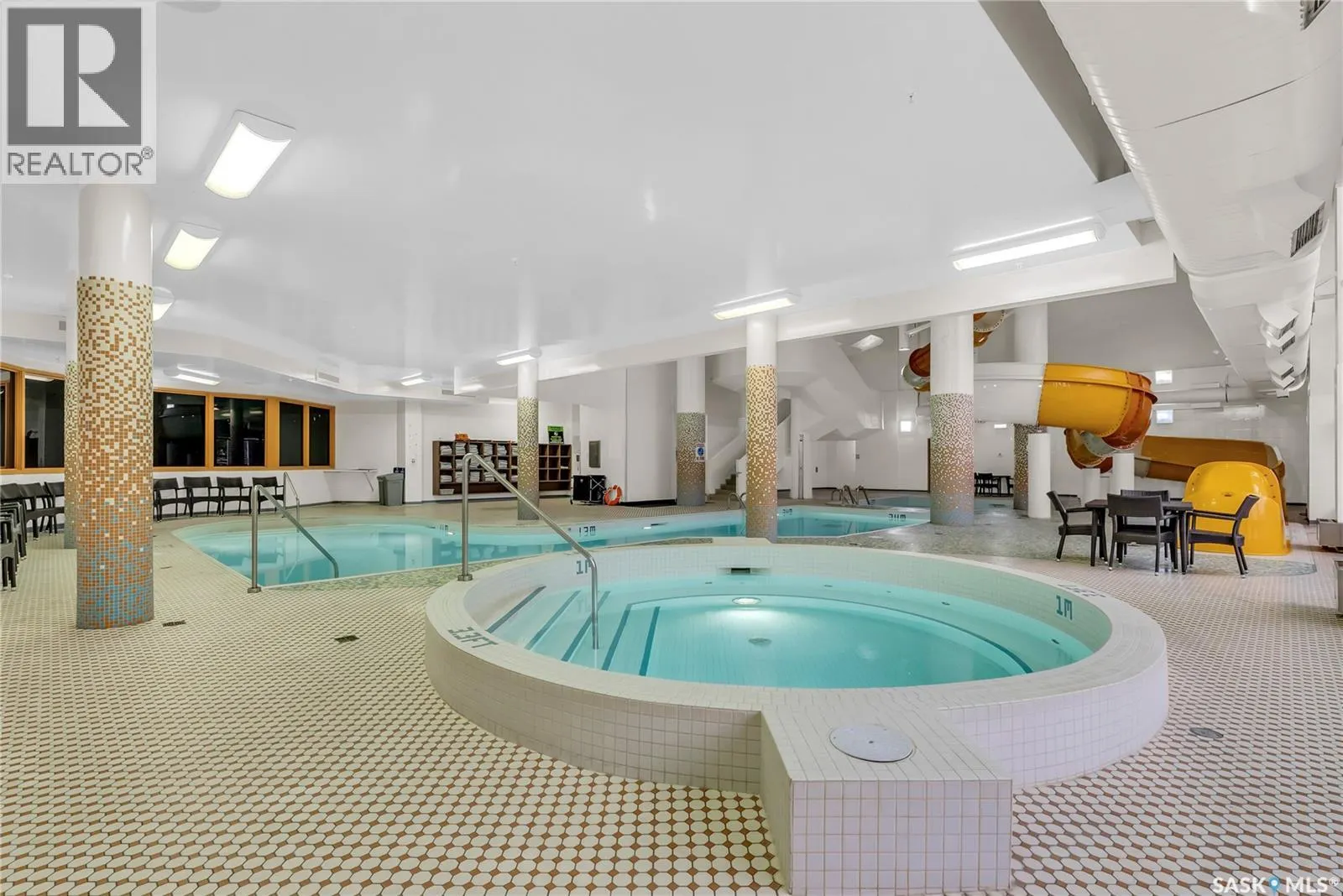 424 Spadina CRESCENT E