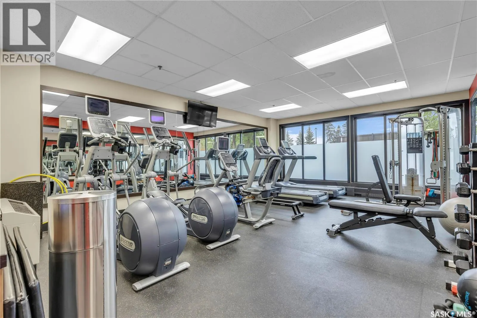 424 Spadina CRESCENT E