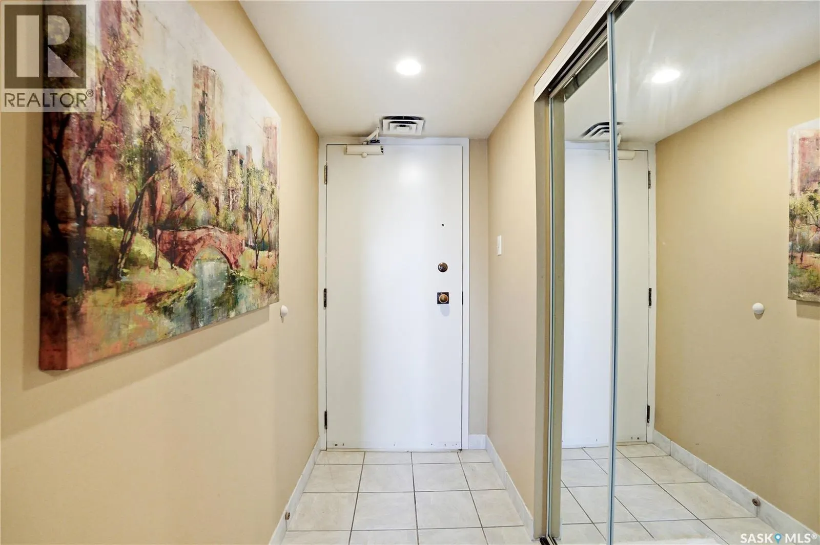 424 Spadina CRESCENT E