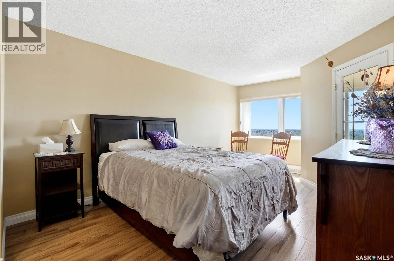 424 Spadina CRESCENT E