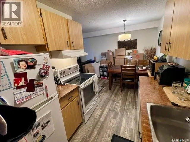 1615 425 115th STREET E
