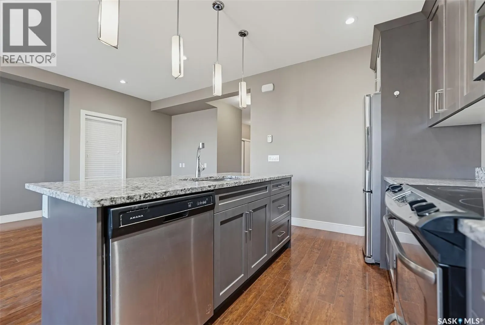 20 1550 Paton CRESCENT
