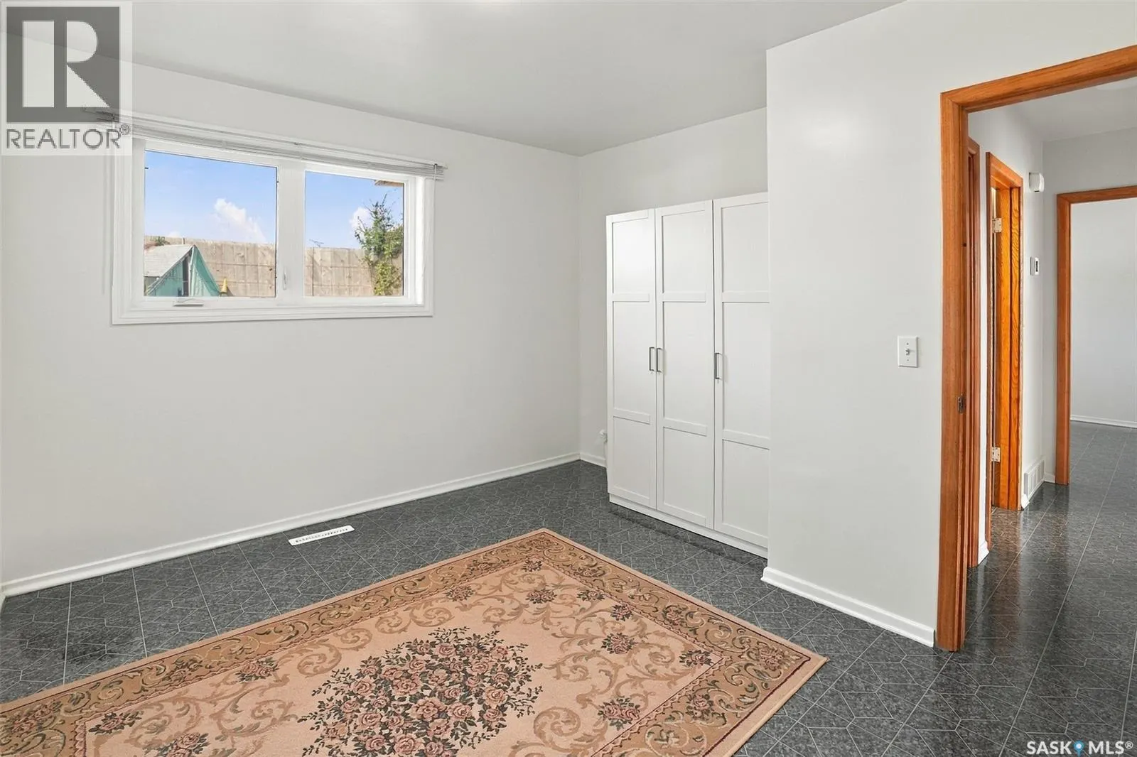 52 20th STREET