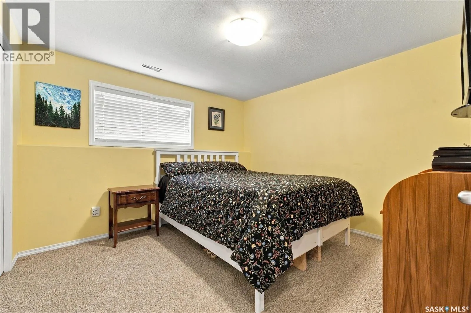7 132 Hiebert CRESCENT